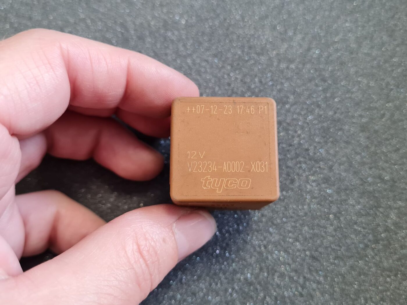 Drošinātāju releja priekš OPEL 2 Drošinātāju releja priekš OPEL