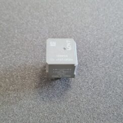 Drošinātāju releja priekš OPEL