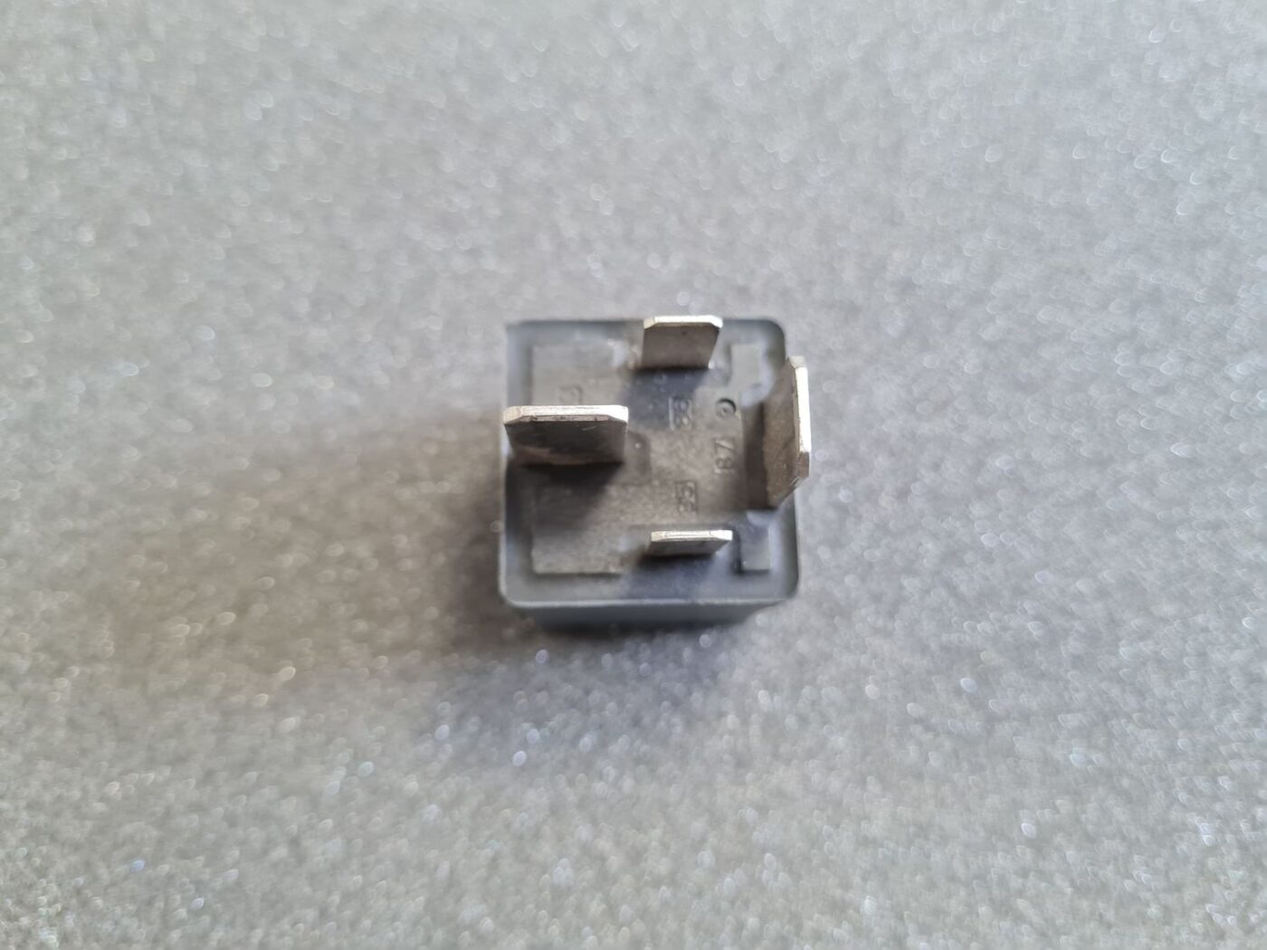 Drošinātāju releja priekš OPEL 2 Drošinātāju releja priekš OPEL