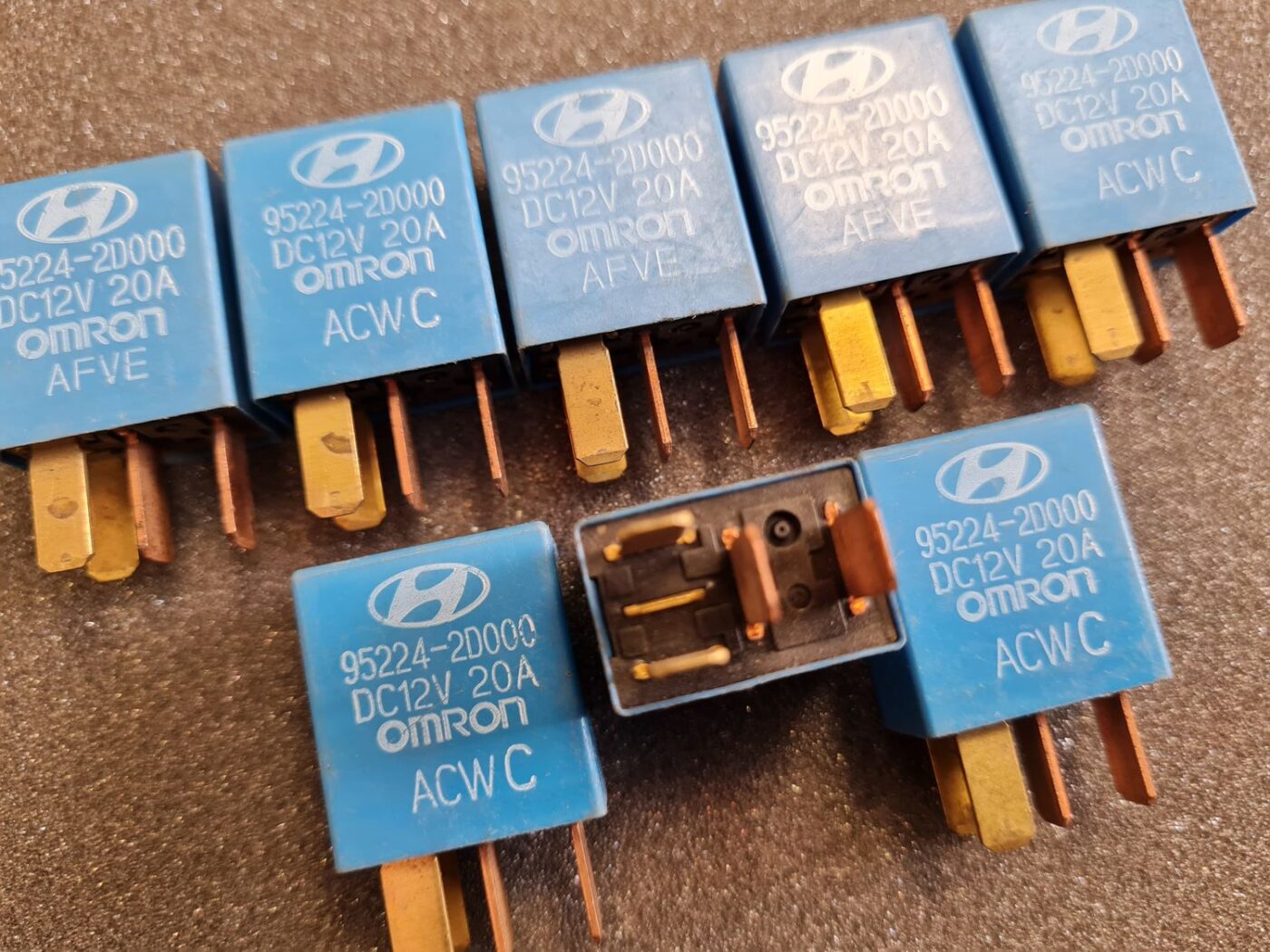 Drošinātāju releja priekš Hyundai 2 Drošinātāju releja priekš Hyundai