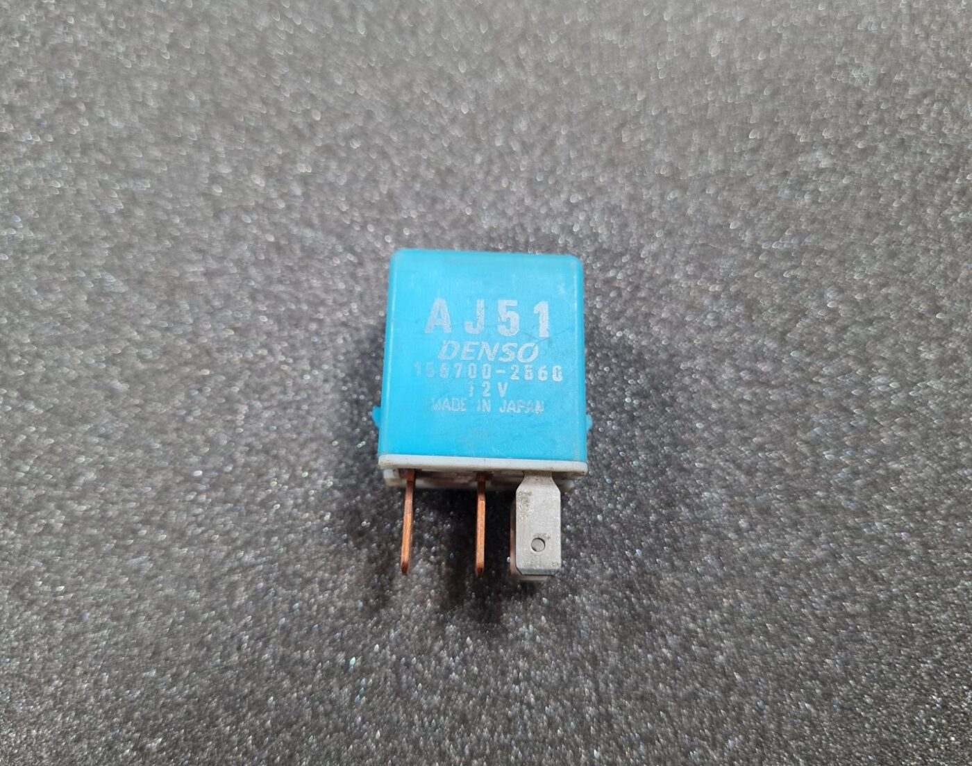 Drošinātāju releja priekš MAZDA 1 Drošinātāju releja priekš MAZDA