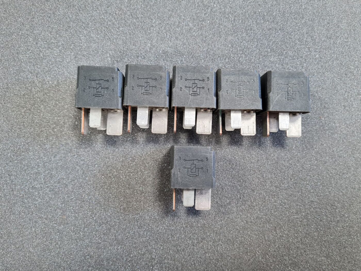 Drošinātāju releja priekš VOLVO 1 Drošinātāju releja priekš VOLVO