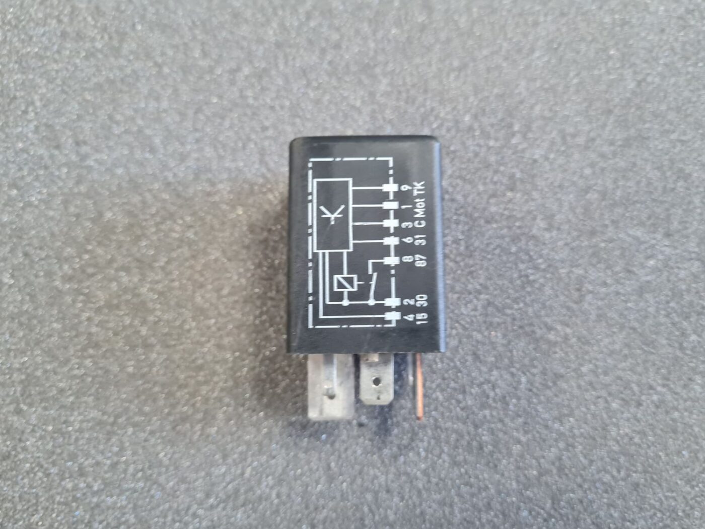 Drošinātāju releja priekš AUDI