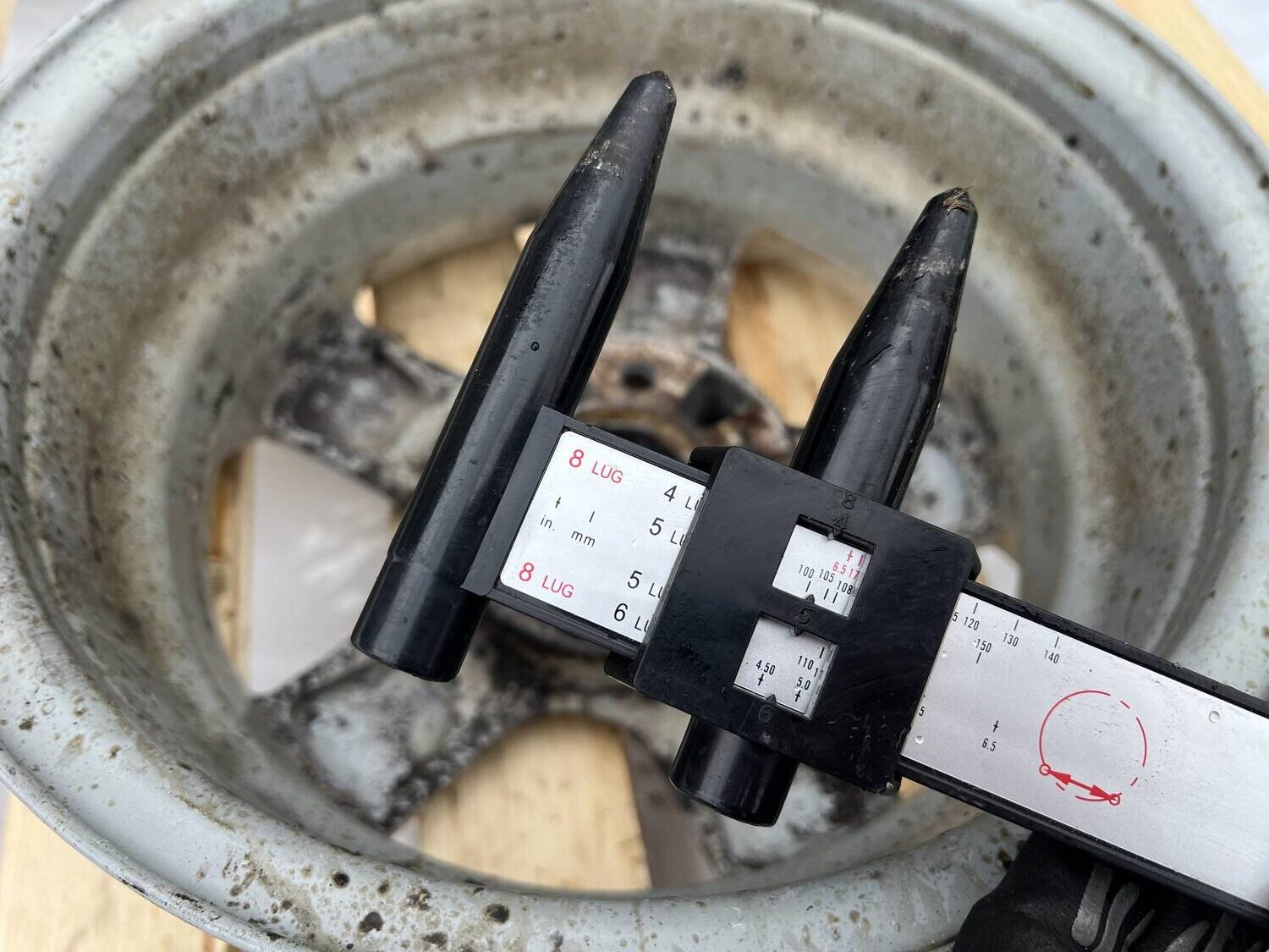 Lietais disks - vieglmetāla priekš ŠKODA OCTAVIA 2006