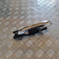 Aizmugurējais kreisais durvju rokturis priekš DODGE JOURNEY 2010