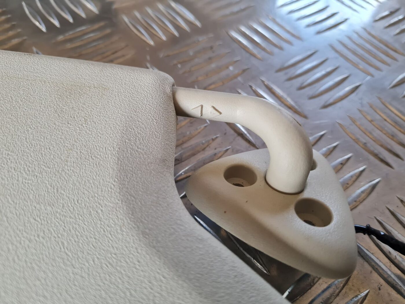 Saules aizsargs priekš DODGE JOURNEY 2010 3 Saules aizsargs priekš DODGE JOURNEY 2010