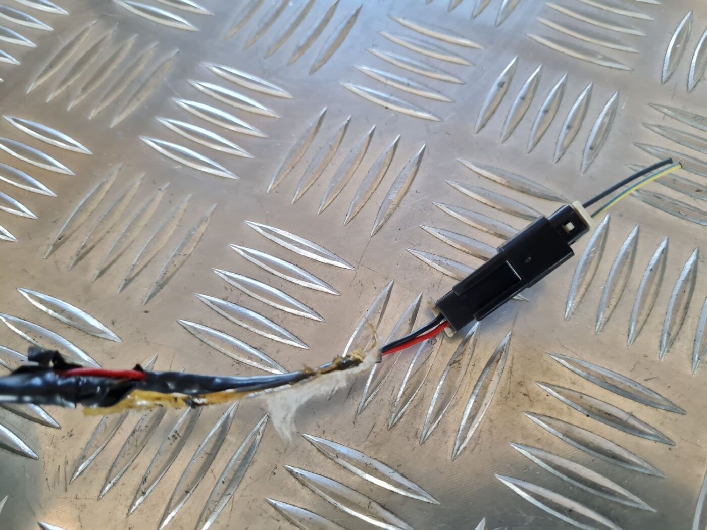 Saules aizsargs priekš DODGE JOURNEY 2010