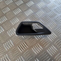 Durvju rokturu apdares uzlika (salonā) priekš DODGE JOURNEY 2010