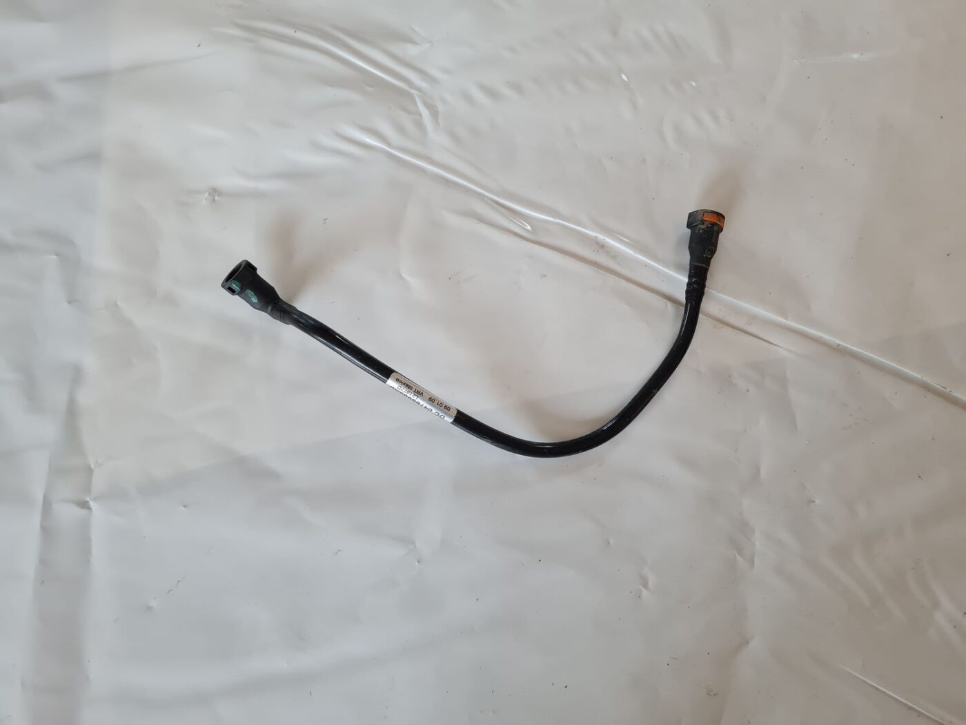 Degvielas caurule priekš DODGE JOURNEY 2010 1 Degvielas caurule priekš DODGE JOURNEY 2010