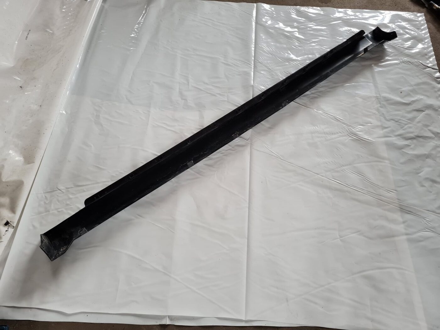 Ārēja sliekšņa kreisa uzlika priekš DODGE JOURNEY 2010