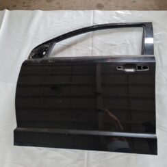 Priekšējās kreisās durvis priekš DODGE JOURNEY 2010