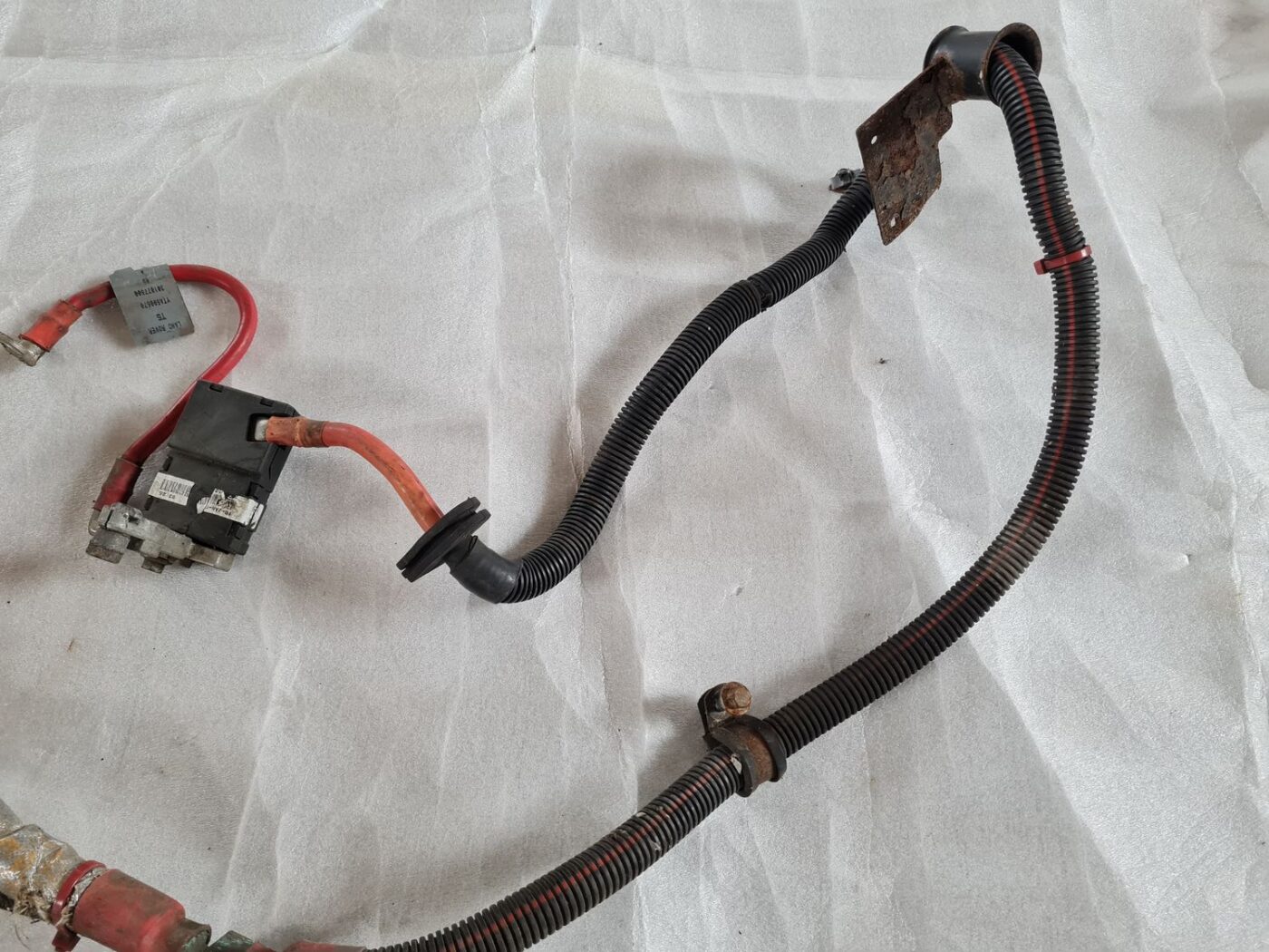 Pozitīvais elektrovads priekš RANGE ROVER SPORT 2007