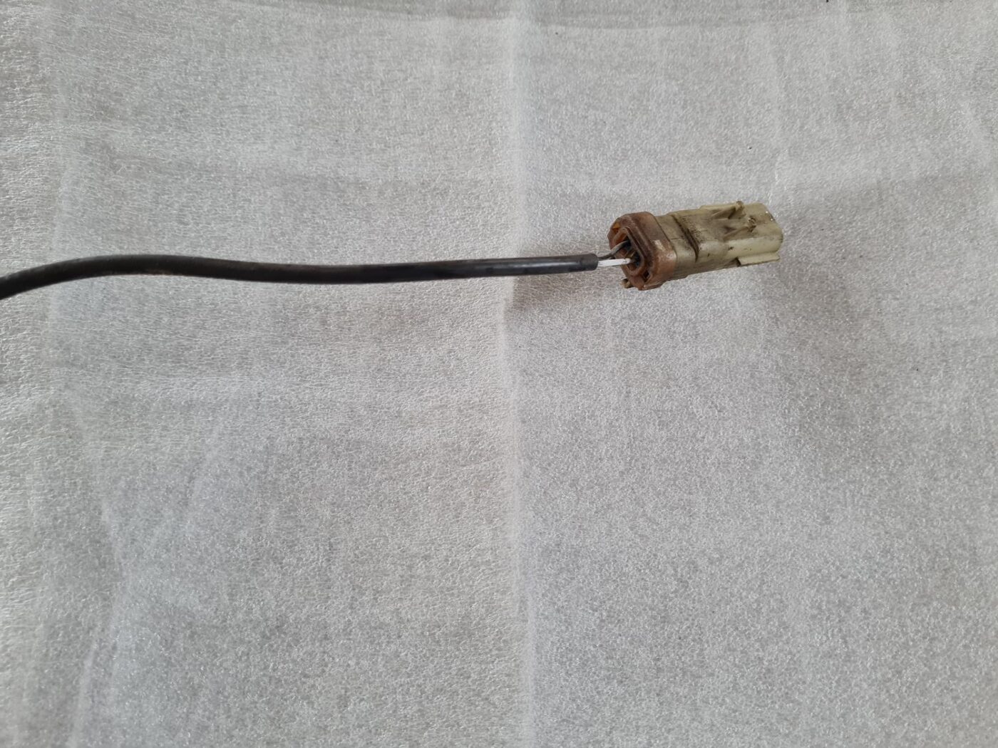 Izplūdes gāzu temperatūras devējs priekš DODGE JOURNEY 2010 2 Izplūdes gāzu temperatūras devējs priekš DODGE JOURNEY 2010