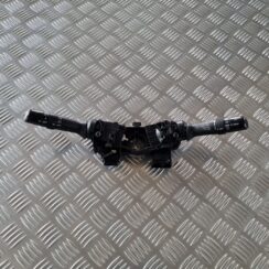 Stūres statnes slēdzis priekš TOYOTA AURIS 2007