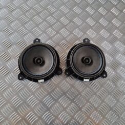 Durvju skaļrunis, apakšā priekš TOYOTA AURIS 2007