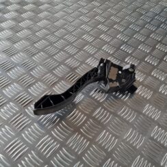 Gāzes pedālis priekš TOYOTA AURIS 2007