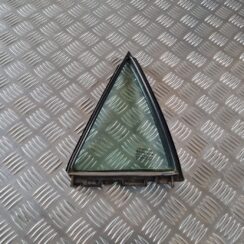 Kreiso durvju stūra stikls priekš TOYOTA AURIS 2007