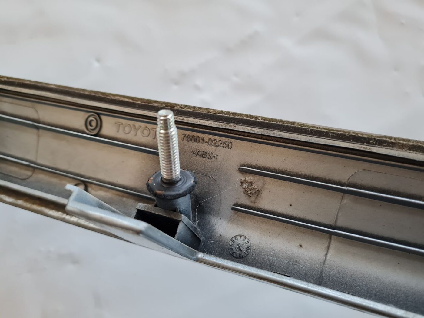 Numura zīmes gaismas uzlika komplektā priekš TOYOTA AURIS 2007