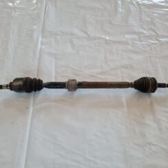 Pusass priekšēja labā priekš TOYOTA AURIS 2007