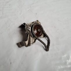 Eļļas sūknis priekš VW GOLF 5 2004