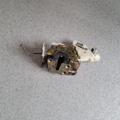 Priekšējo kreiso durvju slēdzene priekš NISSAN X-TRAIL 2005