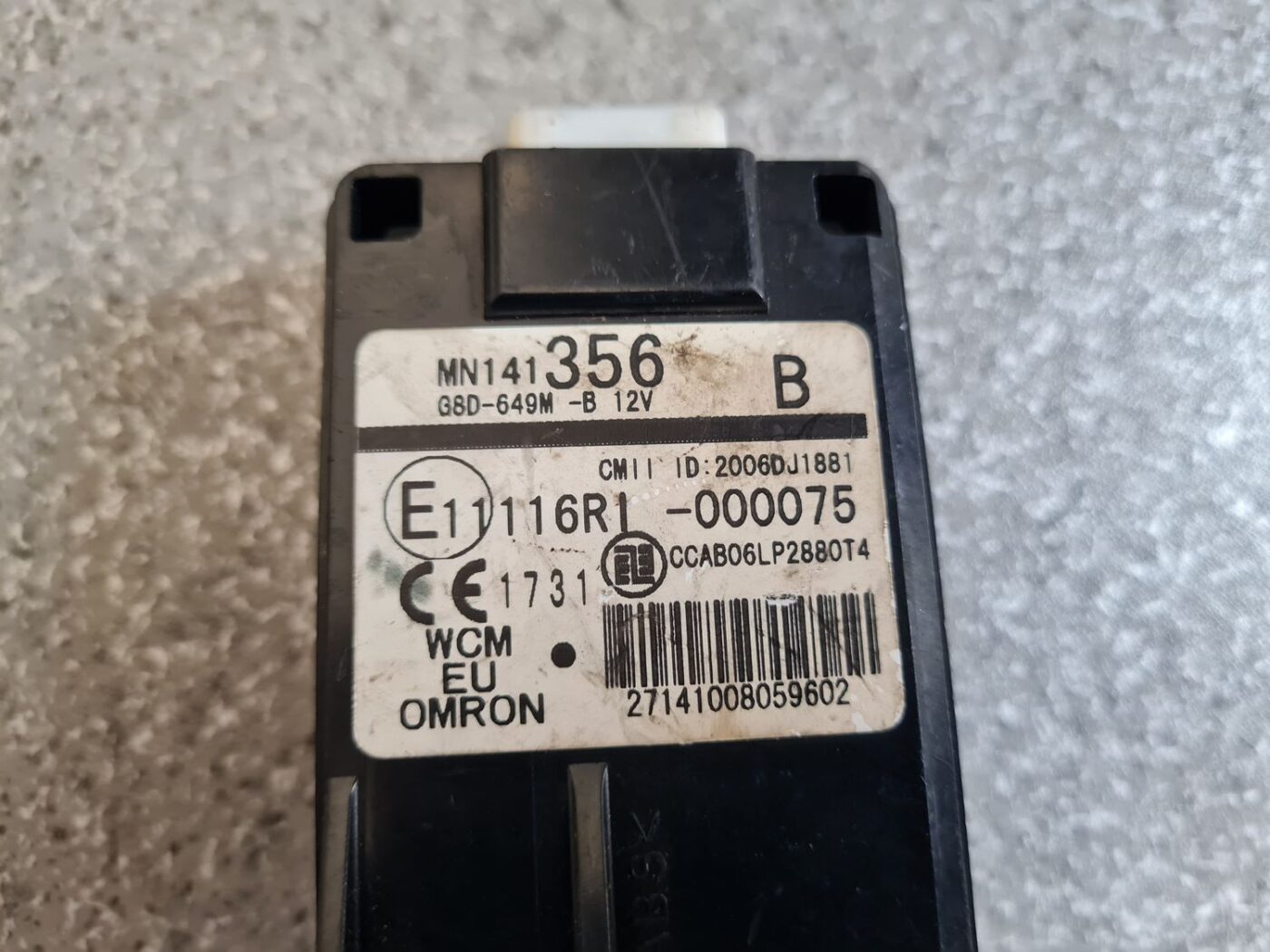 Imobilaizera vadības bloks priekš MITSUBISHI LANCER 2009 5 Imobilaizera vadības bloks priekš MITSUBISHI LANCER 2009