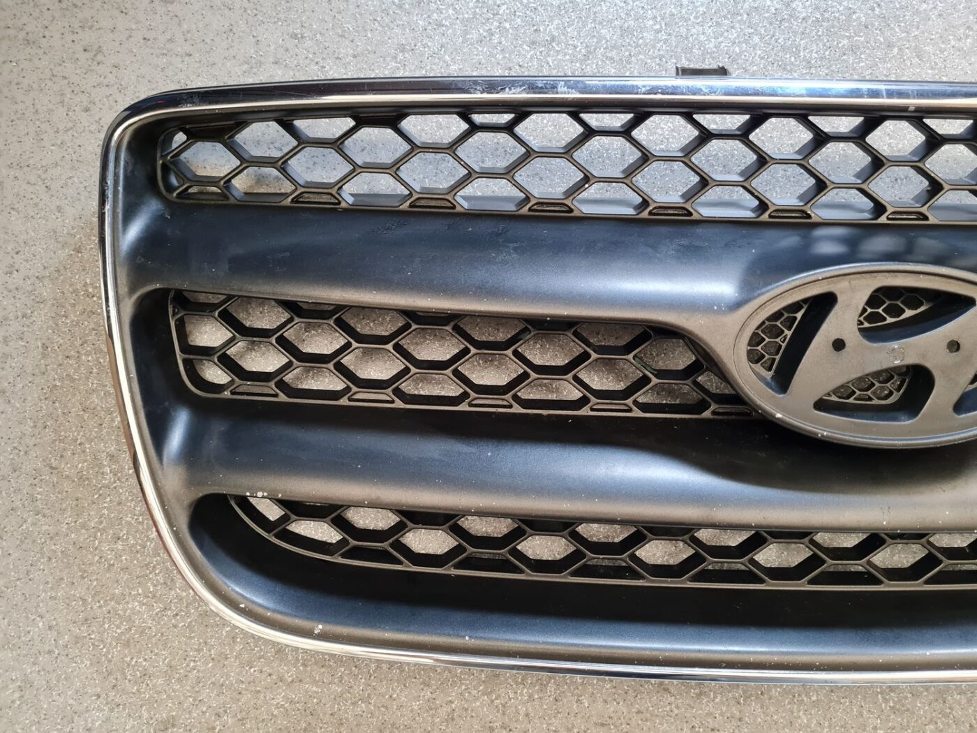 Bufera reste priekš HYUNDAI SANTA FE 2007-2010 2 Bufera reste priekš HYUNDAI SANTA FE 2007-2010