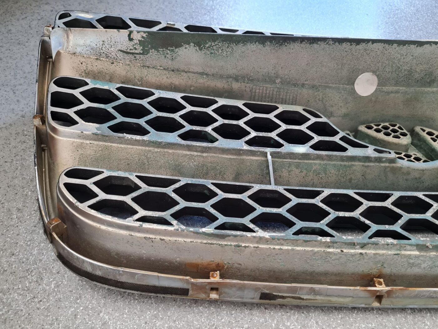 Bufera reste priekš HYUNDAI SANTA FE 2007-2010 9 Bufera reste priekš HYUNDAI SANTA FE 2007-2010