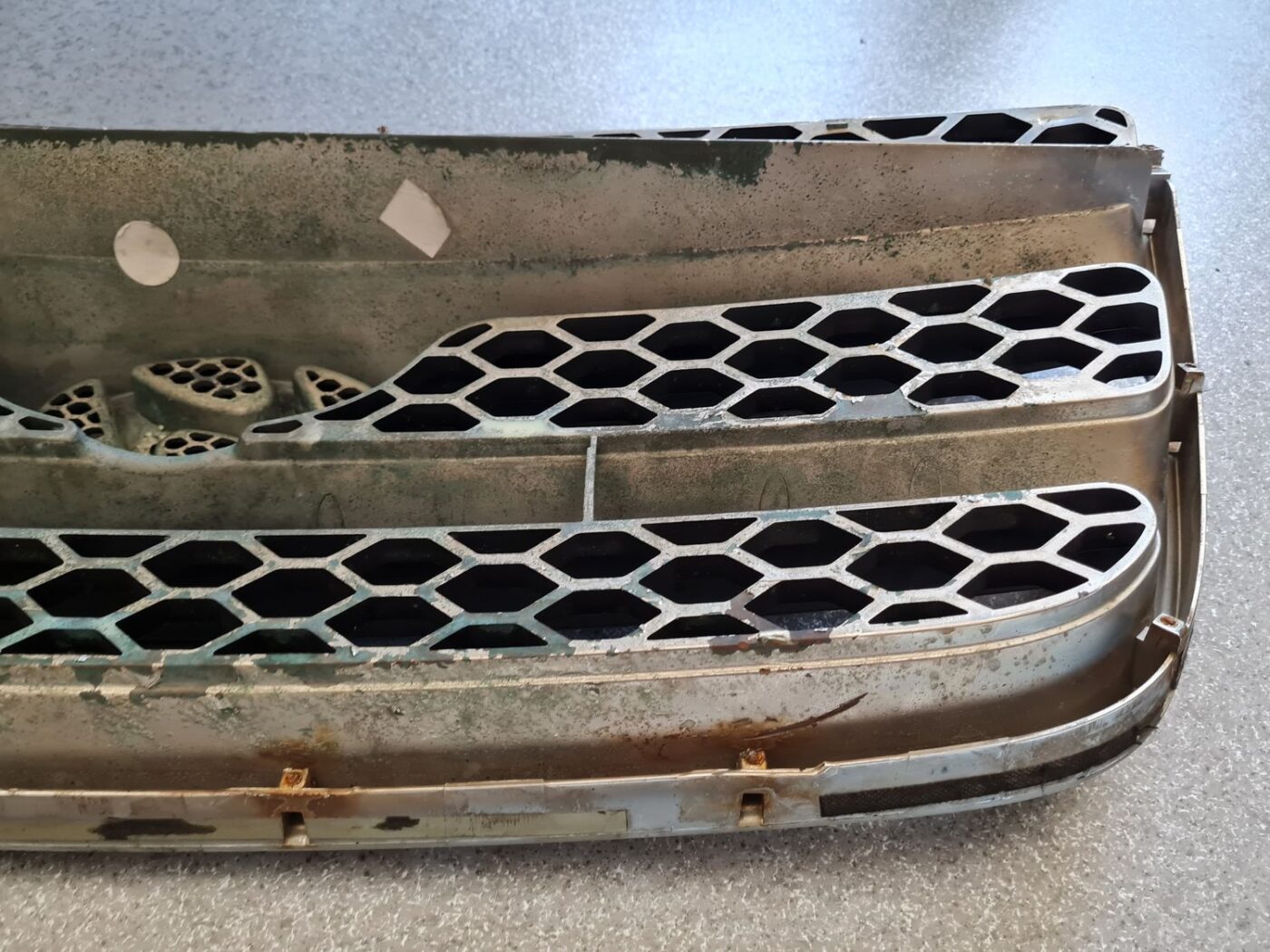 Bufera reste priekš HYUNDAI SANTA FE 2007-2010 7 Bufera reste priekš HYUNDAI SANTA FE 2007-2010