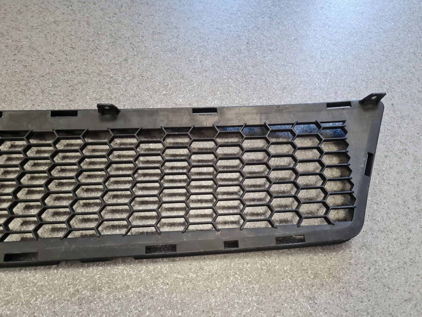 Bufera reste priekš TOYOTA VERSO 2012