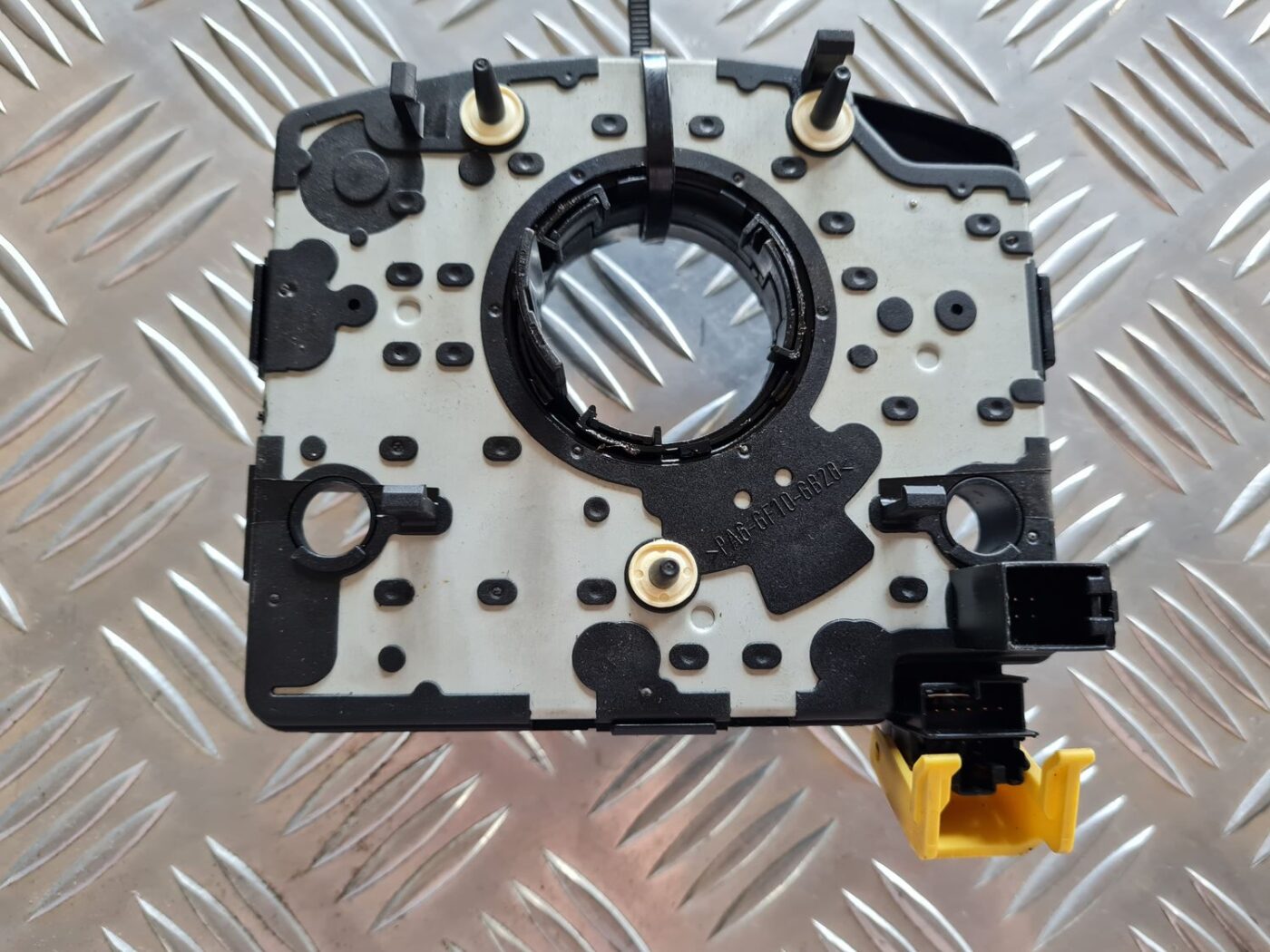 Drošības spilvena slīdgredzens priekš VW PASSAT 2004 UNIVERSAL GREY 2 Drošības spilvena slīdgredzens priekš VW PASSAT 2004 UNIVERSAL GREY