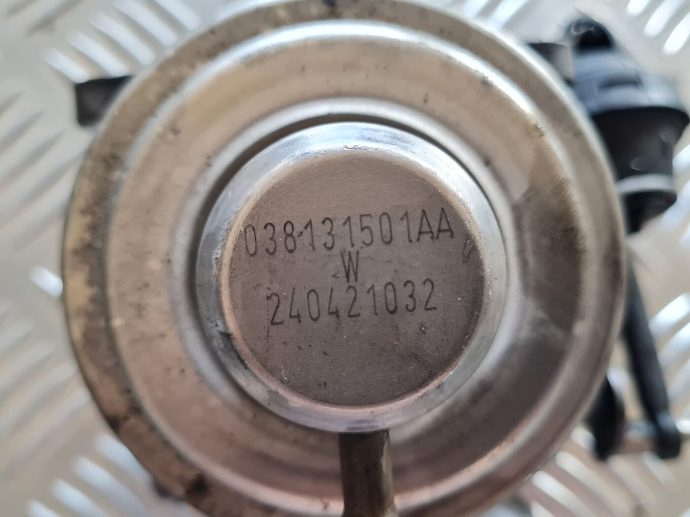 EGR vārsts priekš VW PASSAT 2004 UNIVERSAL GREY