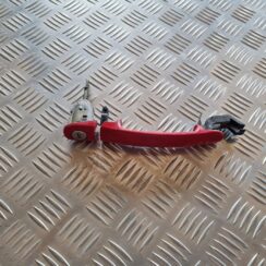 Priekšējāis kreisais durvju rokturis priekš VW PASSAT 2004 UNIVERSAL GREY