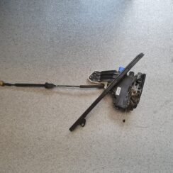 Aizmugurējo labo durvju slēdzene priekš ŠKODA FABIA 2003