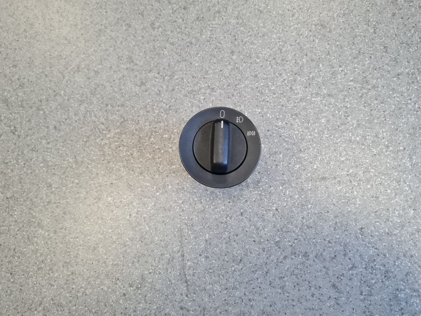 Gaismas slēdzis priekš BMW 530D E39 2001 TOURING 1 Gaismas slēdzis priekš BMW 530D E39 2001 TOURING