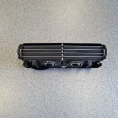 Mērinstrumentu paneļa gaisa vads, centrā priekš OPEL ASTRA H 2005