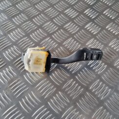 Stikla tīrītāja slēdzis priekš SAAB 9-5 1999