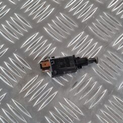 Bremžu signāla slēdzis priekš SAAB 9-5 1999