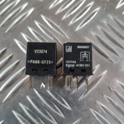 Drošinātāju releja priekš SAAB 9-5 1999