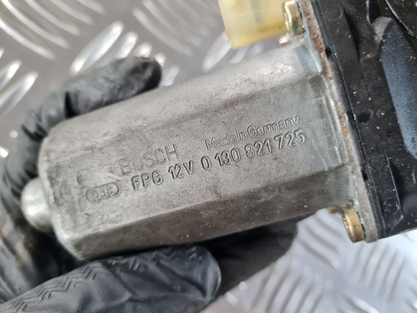 Elektrisko stiklu motors priekš SAAB 9-5 1999