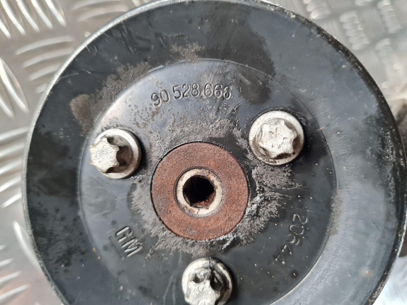 Hidrauliskais pastiprinātājs priekš SAAB 9-5 1999