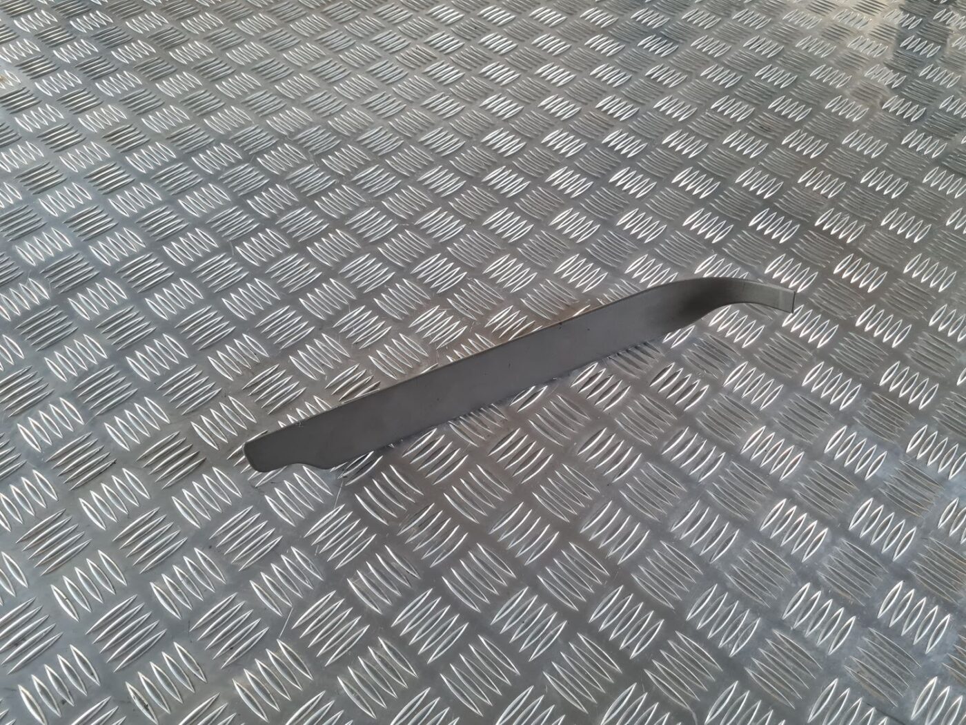 Sliekšņa aizmugurēja laba uzlika (salonā) priekš SAAB 9-5 1999