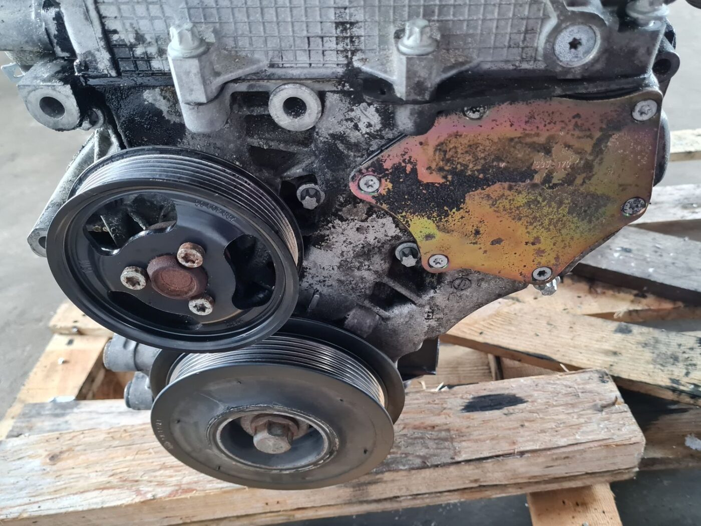 Dzinējs priekš SAAB 9-5 1999