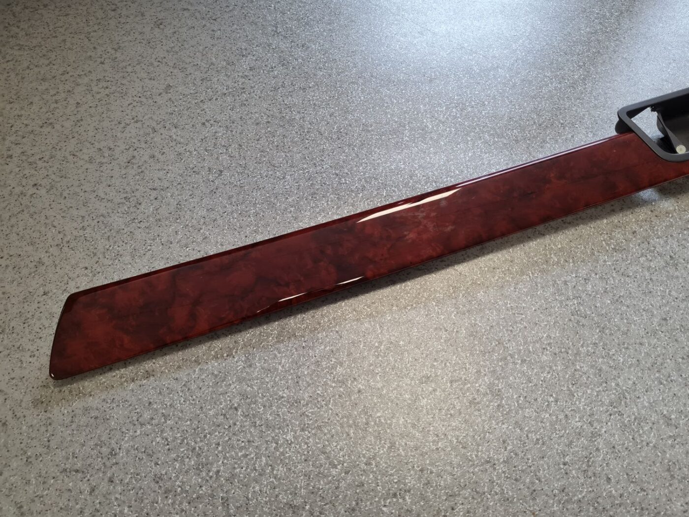 Durvju apdares uzlika priekš VW PHAETON 2005 11 Durvju apdares uzlika priekš VW PHAETON 2005