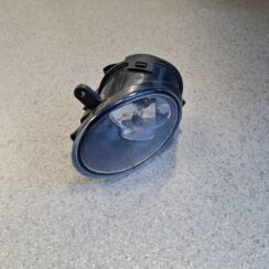 Miglas lukturis priekšā labajā pusē priekš AUDI A6 AVANT 2006