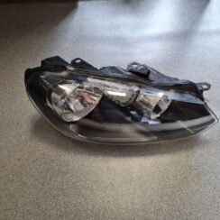 Priekšējais labais lukturis priekš VW GOLF VARIANT 2012