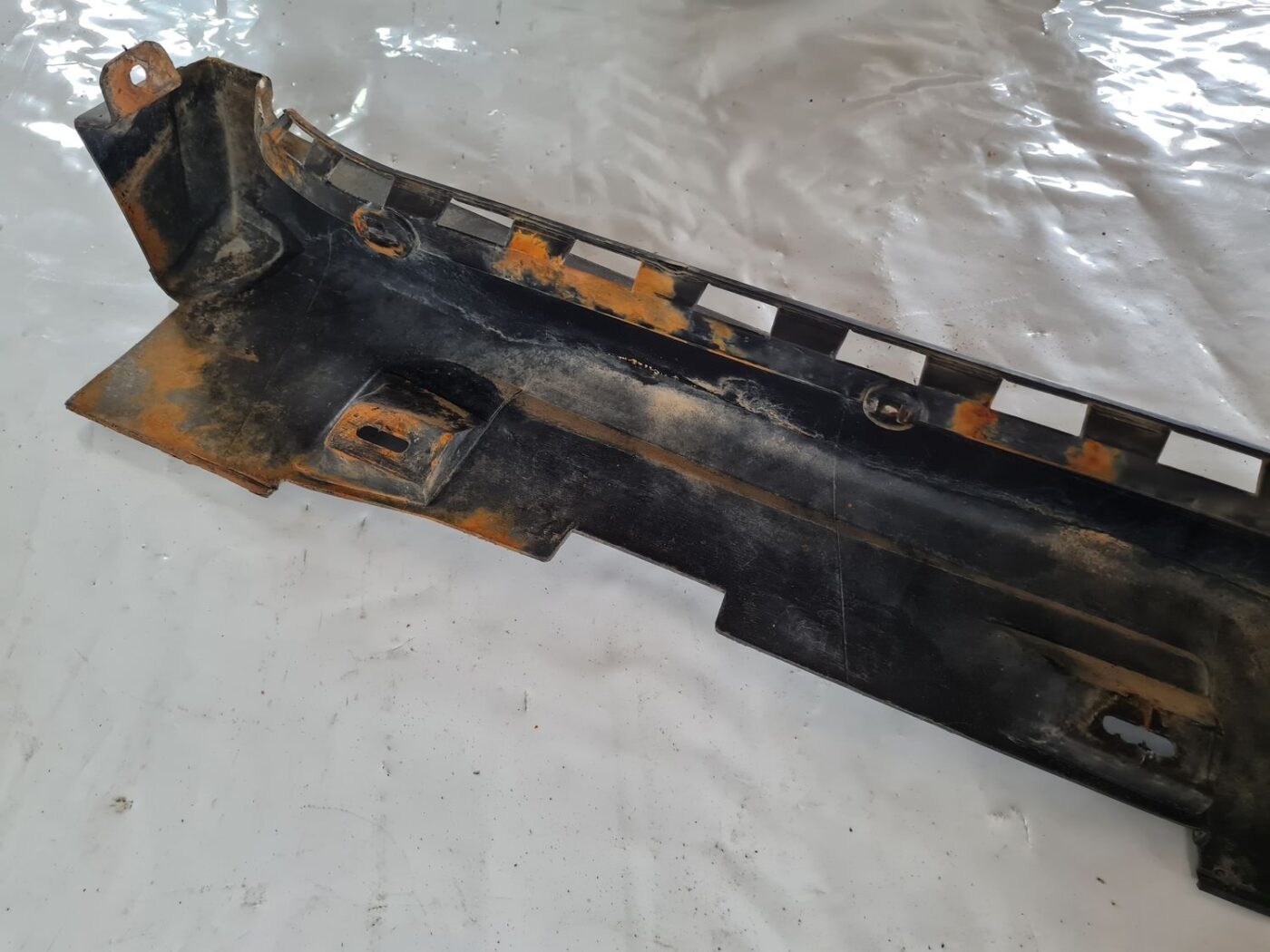 Ārēja sliekšņa kreisa uzlika priekš SAAB 9-5 1999