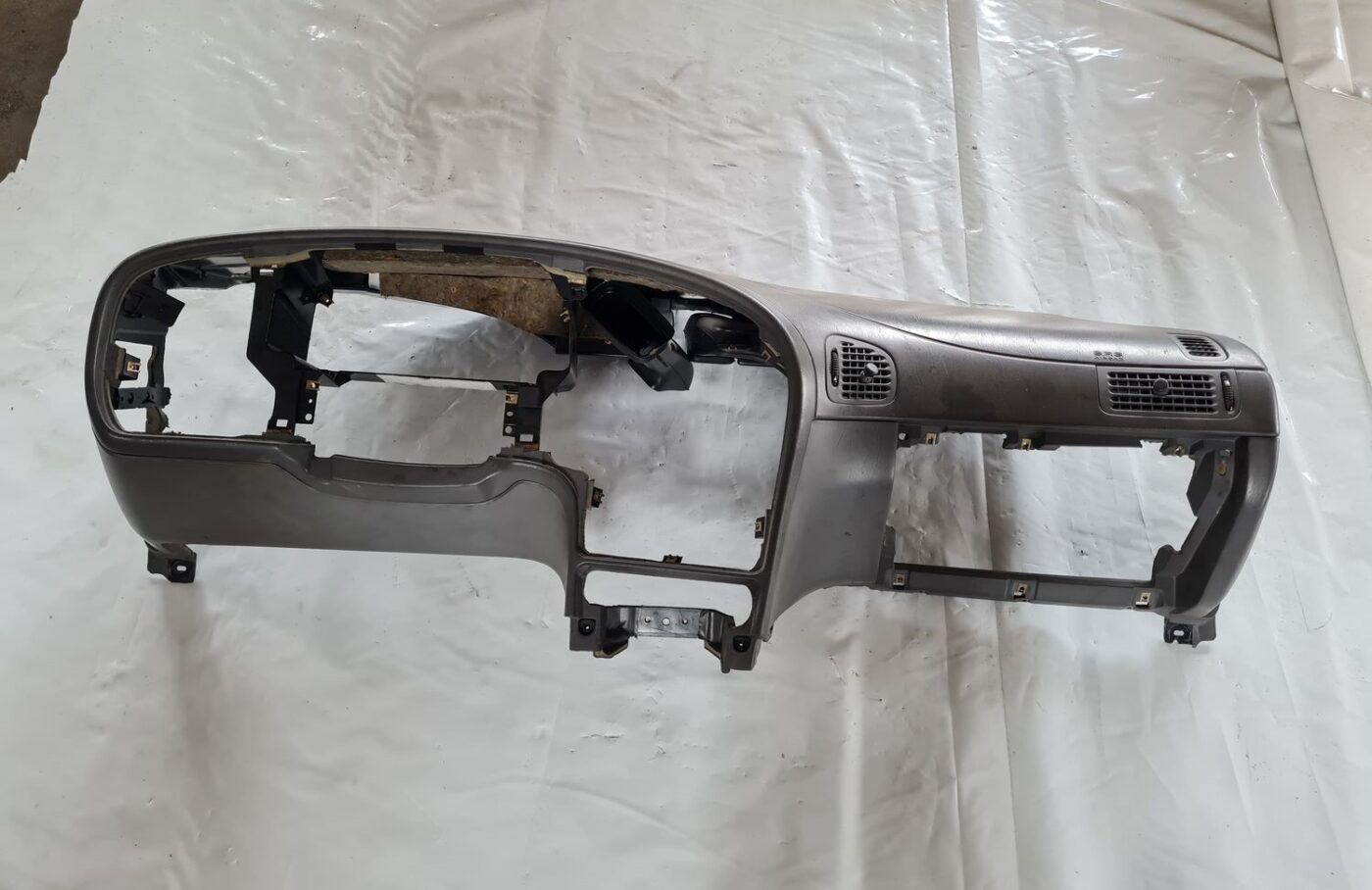 Mērinstrumentu panelis priekš SAAB 9-5 1999 1 Mērinstrumentu panelis priekš SAAB 9-5 1999