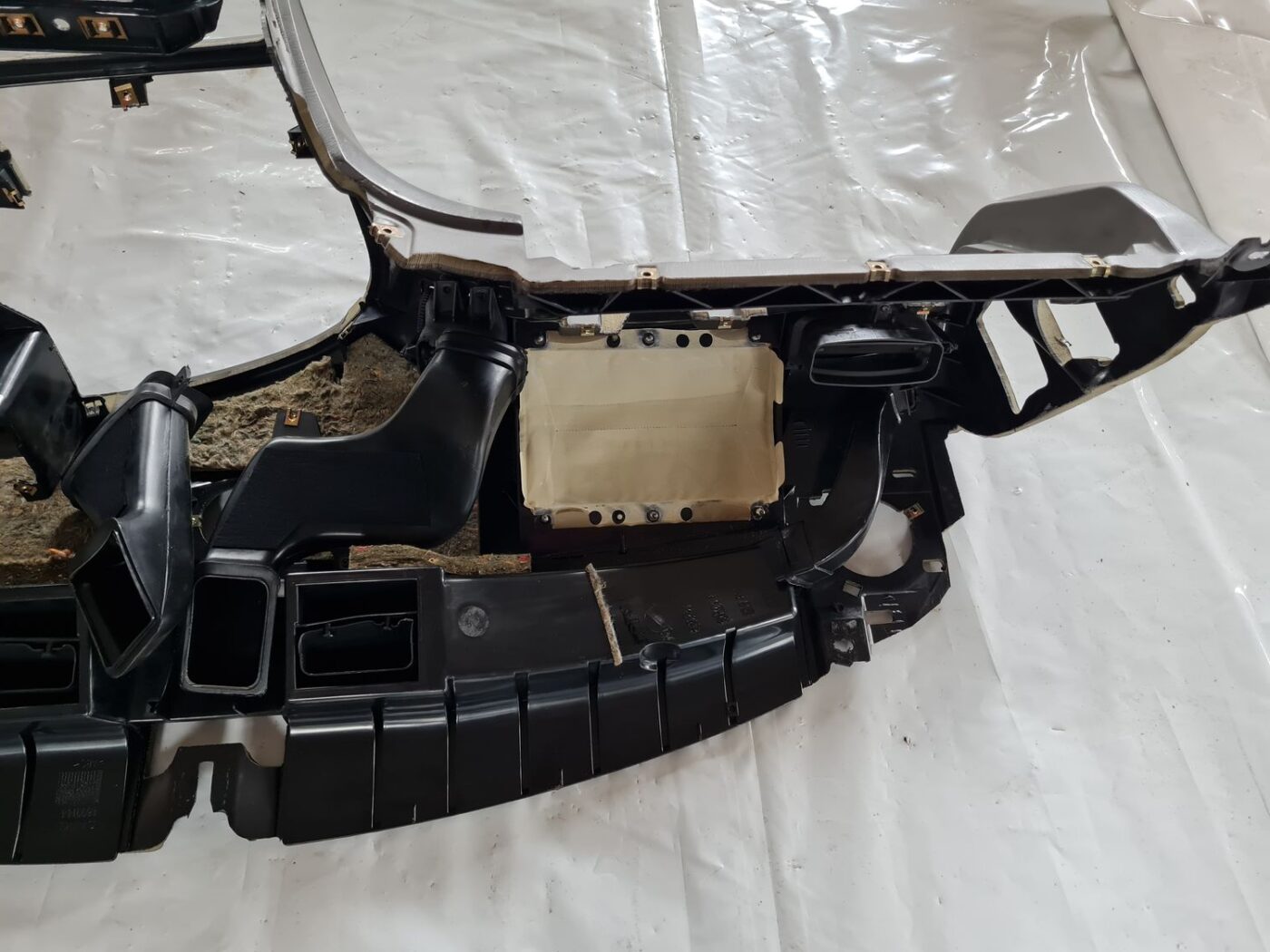 Mērinstrumentu panelis priekš SAAB 9-5 1999 3 Mērinstrumentu panelis priekš SAAB 9-5 1999