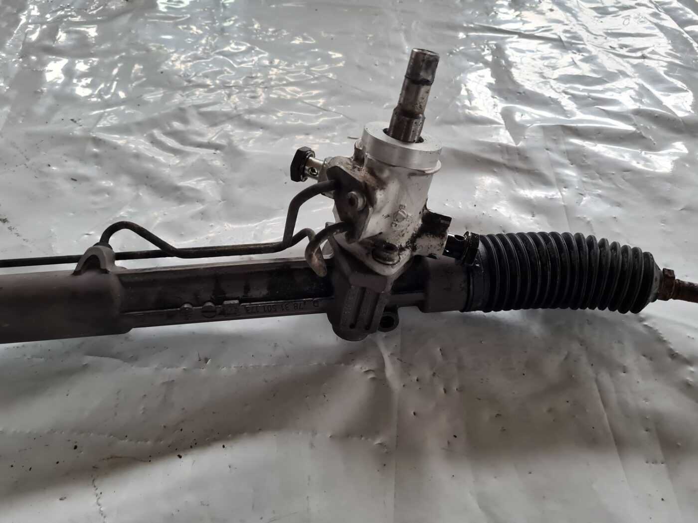 Stūres mehānisms priekš SAAB 9-5 1999 4 Stūres mehānisms priekš SAAB 9-5 1999